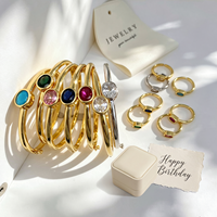 Ensemble de bijoux jonc et bague articulés en cuivre plaqué or 18 carats avec zircon ovale serti clos, multicolore, classique, empilable, cadeau d'anniversaire et de célébration