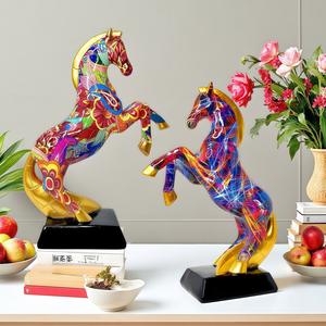 Escultura Artística de Caballo en Resina Epoxi Creativa para el Éxito, Decoración para el Hogar u Oficina, Regalo de Negocios de la Suerte - Product Image 3