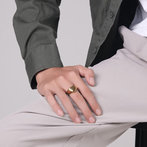 HIgh End <b>Heart</b> Shape <b>Signet</b> <b>Ring</b> in 18K PVD Gold Plated Stainless Steel for Men & Women | Waterproof Hypoallergenic & Non-Fading - Product Image 6