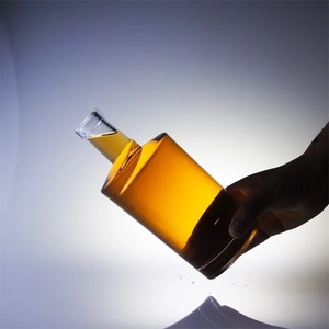 Bán Buôn 700Ml Rõ Ràng Vòng Glass Gin Rum Tequila Rượu Vang Rượu Uống Rượu Chai <span class=keywords><strong>750Ml</strong></span> <span class=keywords><strong>Vodka</strong></span> Whiskey Chai Thủy Tinh Với Nút Chai - Product Image 6