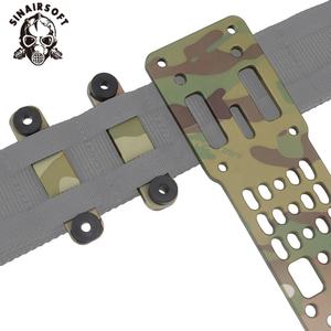 Adaptateur de holster modulaire en métal pour plateforme de holster de chasse, compatible avec les modes de port mid-ride populaires - Product Image 3