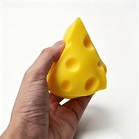 Jouet anti-stress et sensoriel en forme de bloc de fromage en peluche, fonction de compression, pour l'exportation