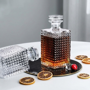 Bouteilles de luxe en verre flint transparent de 700 ml et 750 ml sur mesure pour <span class=keywords><strong>Cognac</strong></span>, Brandy, Vodka, Whisky, <span class=keywords><strong>Rhum</strong></span> avec bouchon - Product Image 3
