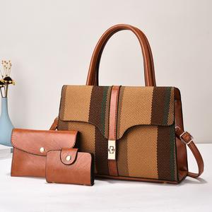 Nouvel ensemble de sacs à bandoulière texturés en PU de haute qualité à fermeture ouverte et grande capacité pour femmes, idéal pour l'export. - Product Image 3