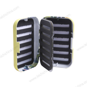 Boîte de pêche à la mouche en peau de truite Exclusive - Product Image 5