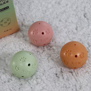 2020 gato patas bola juguetes de plástico para mascotas perro gato formación jugando bolas de juguete - Product Image 4