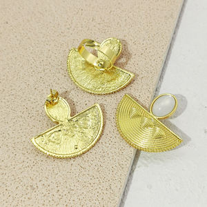 Egitto stile nobile orecchini alla moda set di gioielli Color oro a forma di ventaglio in metallo con perline in resina accessori per feste - Product Image 5