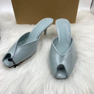 Sandales classiques à talon moyen et bout ouvert, confortables, dorées, pour femmes, sandales d'été à talon - Product Image 2