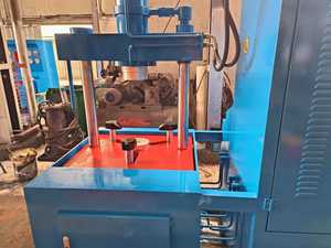 Banc d'essai de vanne verticale hydraulique à YFT-B100 de contrôle manuel pour l'étanchéité des vannes et le <span class=keywords><strong>test</strong></span> de coque - Product Image 4