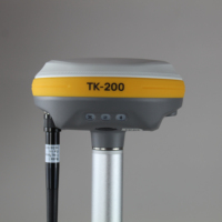 Penerima GNSS Efisien Toptech TK-200 Teknologi Visual RTK 1408 Kanal IP67 Tahan Air/Tahan Debu Akurasi Stakeout 3cm