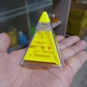 Vente en gros de mini cubes magiques 3D en forme de labyrinthe, jouet de puzzle à roulettes, prix d'usine, cadeau promotionnel pour enfants et adultes - Product Image 3