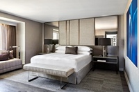 Ensemble de meubles de chambre d'hôtel de luxe moderne SHIYI |   Canapé et bureau combinés pour salon d'hôtellerie sur mesure pour projets 4-5 étoiles