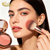 Palette de fards à joues quatre couleurs avec des teintes modulables, format compact pour le maquillage quotidien, vente en gros sous marque privée