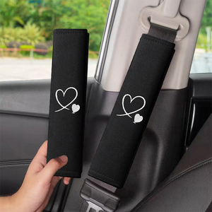 YECAI Copri Cintura di Sicurezza Auto con Ricamo a Cuore, Morbida Imbottitura Protettiva per Spalle, Accessori Interni Auto Universali - Product Image 2