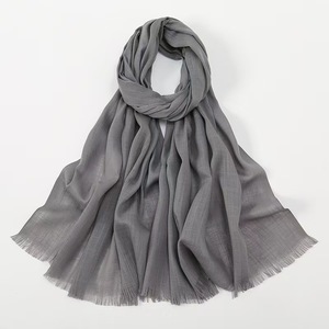 2026 여성용 대나무 면 솔리드 컬러 롱 헤드스카프 숄 통기성 좋고 편안한 겨울 사계절 무슬림 스타일 - Product Image 4