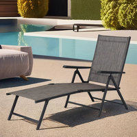 Chaise longue en métal de style moderne de haute qualité Mobilier de salle à manger d'extérieur polyvalent pour jardin, plage, parc ou restaurant