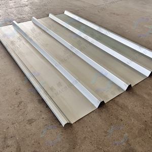 Machine de formage à froid de panneaux de toiture en acier galvanisé à chaud antirouille avec moteur et boîte de vitesses pour l'empilage - Product Image 5