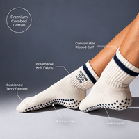 Chaussettes de yoga et de Pilates personnalisées avec broderie, soutien côtelé, compression de la voûte plantaire, semelle intégrale antidérapante