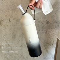 Bouteille d'eau isotherme grande capacité en acier inoxydable 316 avec affichage de la température, tasse de sport portable avec paille pour l'école