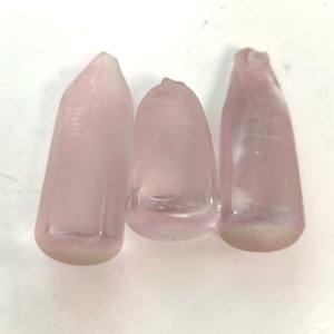 # 140 pierres brutes de spinelle synthétique rose, matière première non taillée pour la fabrication de bijoux en pierres lâches - Product Image 3