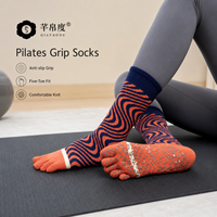 Chaussettes de Pilates en coton à cinq doigts, antidérapantes avec semelle en silicone, respirantes, logo personnalisé pour le yoga, la barre, le reformer, le studio, OEM ODM