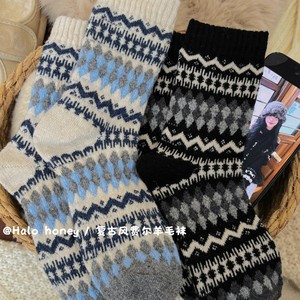 Women's Thick Warm Mid Calf Slouch Socks Fair Isle Wave Diamond Pattern Thermo Sweat Absorbing Regular Casual Style - Product Image 2