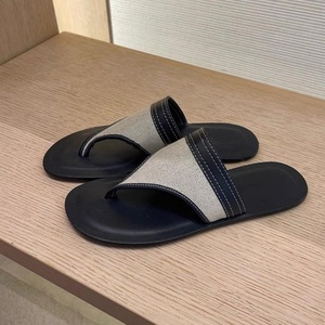 Outdoor Beach Men flip flops Slippers Leather Flat <b>Shoes</b> Anti-slip Designer Women Casual <b>shoes</b> Flat Sandals walking style <b>Shoes</b> - Product Image 4