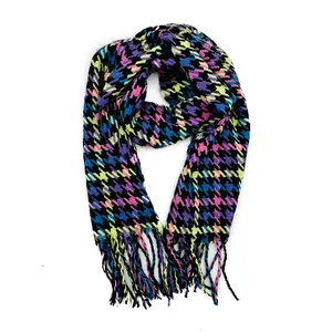 2023 OEM Beliebte Großhandel Plaid New Tassel Winter Damen Schals Check Schal Schal