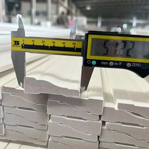 Battiscopa <span class=keywords><strong>in</strong></span> <span class=keywords><strong>Legno</strong></span> Massello Durevole con Modanatura <span class=keywords><strong>in</strong></span> MDF per Decorazione d'Interni, Rivestito con Primer Gesso per Uso Interno - Product Image 2