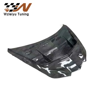 Capot moteur en fibre de carbone ventilé, adaptable directement à la Chevrolet <span class=keywords><strong>Corvette</strong></span> C8 Stingray ZR1, style amélioration des performances aérodynamiques avant. - Product Image 3