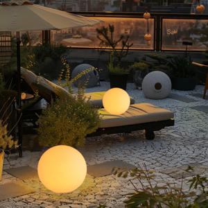 Lune lumineuse alimentée par énergie solaire pour <span class=keywords><strong>terrasse</strong></span> de jardin avec télécommande <span class=keywords><strong>sans</strong></span> <span class=keywords><strong>fil</strong></span> et mode d'éclairage à luminosité réglable - Product Image 6