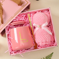 Ensemble de tasses à café en céramique avec serviette, cuillère en forme d'ours pour mariages, anniversaires et occasions spéciales, comprend un coffret cadeau