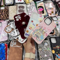 OUTLET CASES Casing Ponsel Silikon Anti Benturan Keren Modis untuk iphone 17 17pro 17pro max