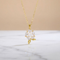 Collier de perles tendance 2027 plaqué or, pendentif fin, bijoux de perles marquise en forme de fleur pour femme, cadeau de mariée délicat Yiwu