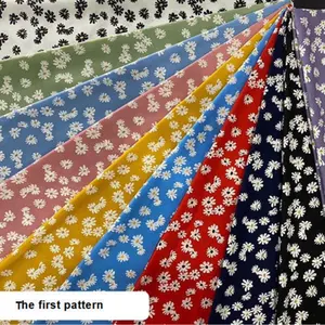 High quality 100% polyester chiffon printed fabric for dress clothing skirts in stock