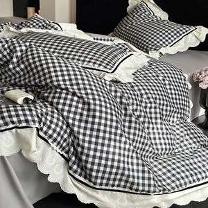 Parure de lit 4 pièces en coton pur à carreaux noirs et blancs, housse de couette brossée, drap et taies d'oreiller, usage domestique, respirante, qualité supérieure - Product Image 1