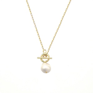 สร้อยคอแฟชั่นเรียบง่าย สแตนเลสสตีล ประดับมุกธรรมชาติ - Product Image 1