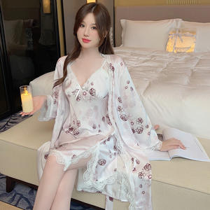 2025 nouveau produit soie femmes pyjamas Satin doux Homewear 2 pièces pyjamas ensemble - Product Image 6