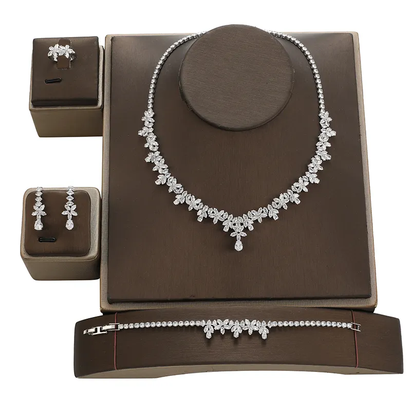 4 Stuks Bloem Druppel Zirkoon Dubai Vrouw Feest Kostuum Sieraden Sets Voor Bruiden Luxe Kristal Ketting Set Bn8804