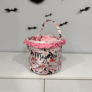 Cesta <span class=keywords><strong>de</strong></span> dulces <span class=keywords><strong>de</strong></span> Halloween al por mayor con volantes para fiestas, bolsa redonda para regalos <span class=keywords><strong>de</strong></span> dulces para niños, bolsa <span class=keywords><strong>de</strong></span> calabaza con decoración <span class=keywords><strong>de</strong></span> fantasma y <span class=keywords><strong>bruja</strong></span> - Product Image 3