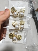 Boucles d'oreilles à clous en forme de cœur rond en perle blanche élégante et simple, boucles d'oreilles pour femmes, boucles d'oreilles de tempérament, vente en gros