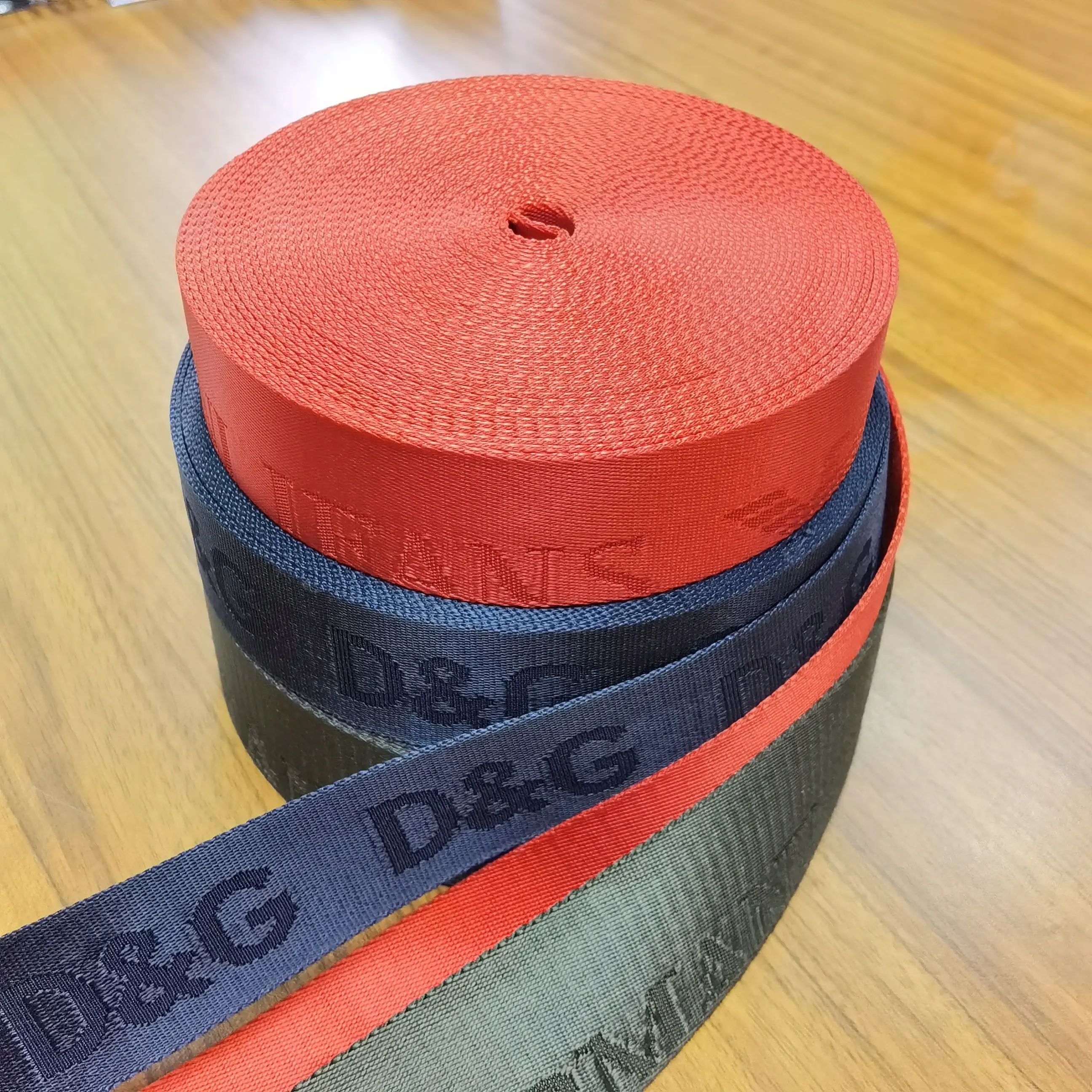 Trung Quốc Sản Xuất Tùy Chỉnh Màu Nâu Xương Cá 100% Dây Đeo Vai Dày Jacquard Ribbon Nylon Webbing