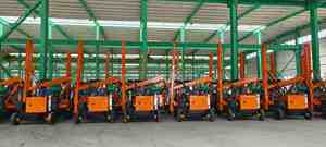 Équipement d'entraînement de pieu de garde-corps de machine de tournevis solaire au sol de chenille - Product Image 5