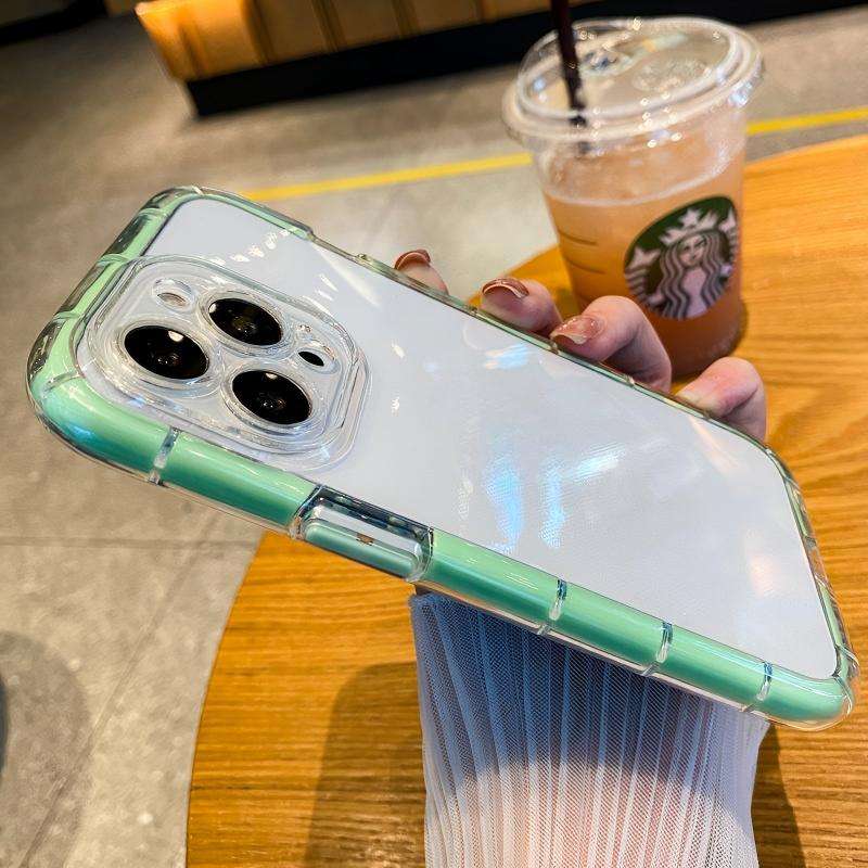 Transparent [Bord vert lumineux]