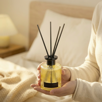 Diffuseur de parfum d'ambiance de luxe longue durée pour chambre et salle de bain, élégant souvenir haut de gamme, diffuseur à bâtonnets, cadeau