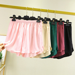Pantalones cortos holgados de verano para mujer, pantalones de pierna ancha de satén de color sólido, transpirables, de talla grande, para ropa deportiva - Product Image 2