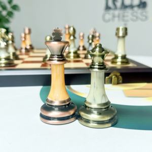 2025 Novo Produto Meia Presente De Natal Tamanho Grande Luxo 3.5 Polegadas Peças De Xadrez - Product Image 3