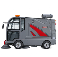 Balayeuse à cabine fermée S15, machine de nettoyage routier électrique, canon à brouillard pour la suppression de la poussière, bac à poussière grande capacité pour usage industriel