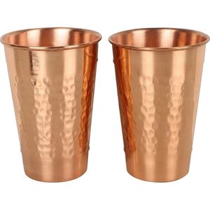 ชุดแก้วทองแดงตีลาย 2 ใบ สไตล์วินเทจ สำหรับงานปาร์ตี้ผู้ใหญ่ - Product Image 1