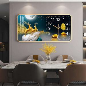 Reloj Decorativo de Porcelana con Pintura de Cristal, Realza la Elegancia Atemporal, Fondo Negro, Pintura de Cristal con Diseño de Alce, LED - Product Image 4